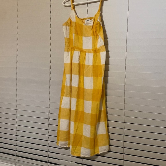 Old Navy - Picture 4 of 8